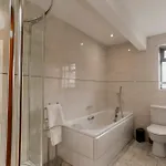 Isabella Place In - 3 Bed Property, 2 Double Beds, 1 Large Double Bed, Ideal For Families Appartamento *
