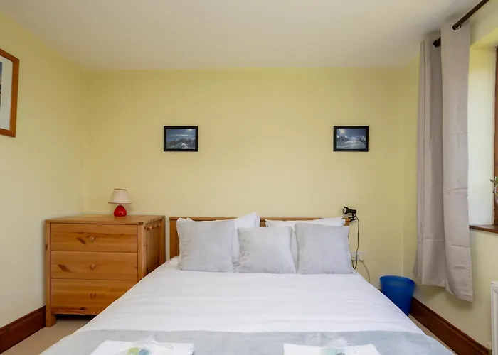 아파트 Isabella Place In - 3 Bed Property, 2 Double Beds, 1 Large Double Bed, Ideal For Families *
